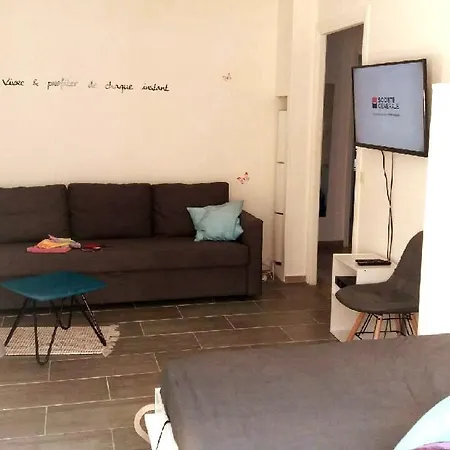 Appartement Beautiful Flat 6 People Center Town *