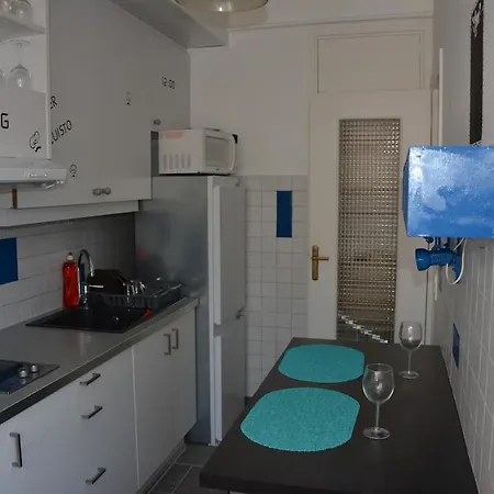 شقة Beautiful Flat 6 People Center Town *